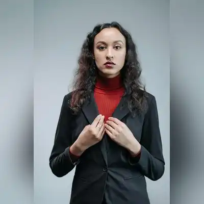 杨露建